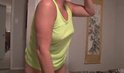 Granny in green panties is a real nympho