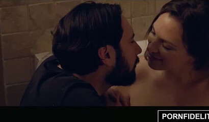 Lilly Love loves to take dick while bathing
