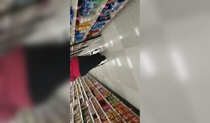 Spying on the mature BBW cougar in the supermarket