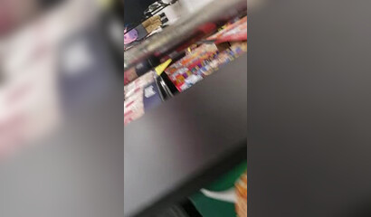 Spying on the mature BBW cougar in the supermarket