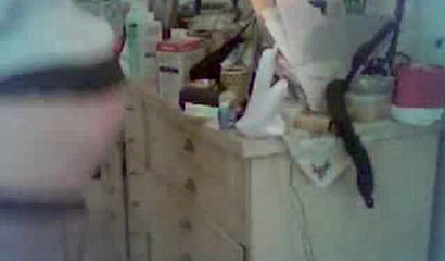 Fat wife dildoing herself on the webcam