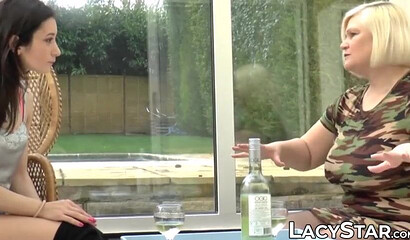 Lesbian Lacey Starr slobbers teen pussy vigorously