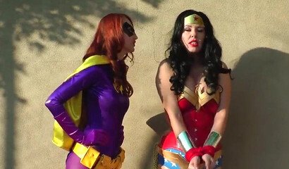 Wonder woman MILF fights vs MILF Batgirl