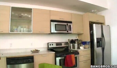 Latina matures masturbate together before they find a dick able to fuck their fat asses