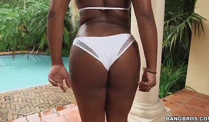 This insanely big black ass of this stunning cutie gets a big white dick deep inside of it