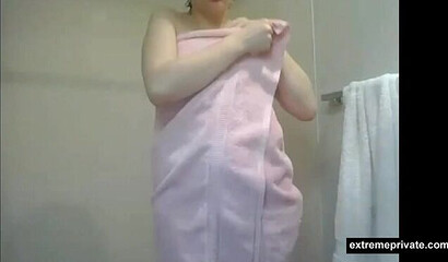 Hairy mature mama with a big round butt spied by her sleazy stepson while having a shower