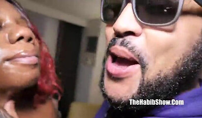 Amateur ebony with enormous tattooed ass displays her tits and get fucked in her butthole