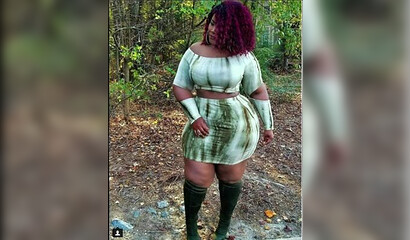These are the top 30 ebony girls with biggest bottoms on the Instagram posing for you