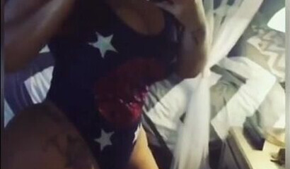 These are the top 30 ebony girls with biggest bottoms on the Instagram posing for you