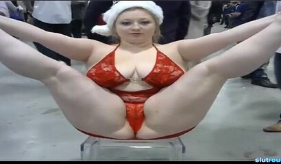 Crazy chubby amateur slut showing off her big fat butt and spreading her legs on webcam