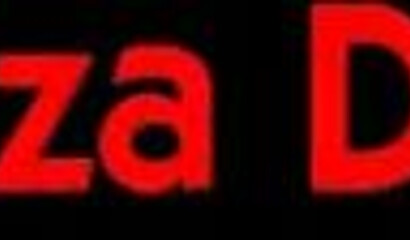 Big booty black bitch with huge titties gets her gluteus maximus on display and shakes it