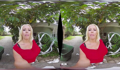 Alura Jenson gives amazing titjob with her big tits