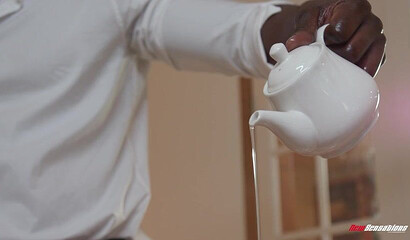 Ebony goddess Nia Nacci gets deep massage and pussy banging