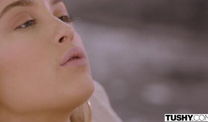 Cute blonde teen Anastasia Knight spread her legs and get anal fucked