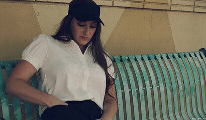 Busty MILF Melanie Hicks gets rammed in the hotel room