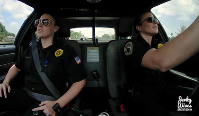 Brunette police slut Melanie Hicks gets fucked by robbers