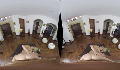 VR POV banging with blonde beauty Zoey Monroe