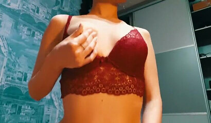 Sexy young sister strips her red undies and gives her cunt for slamming