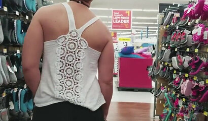 Slutty brunette mommy Clover Baltimore flashing with her big tits in public