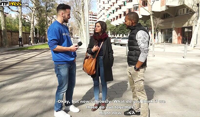 Sexy ebony NoeMilk pleasures two massive dongs in outdoors threesome