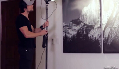 Bubble butt brunette Bella Danger gets throat and pussy fucked