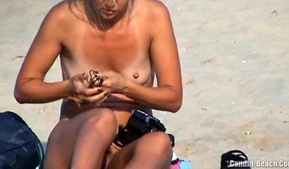 Horny voyeur caught hot blondes nude on the public beach
