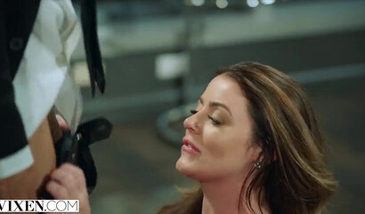 Brunette vixen with massive chest Sophie Dee riding black dong