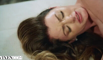 Brunette vixen with massive chest Sophie Dee riding black dong