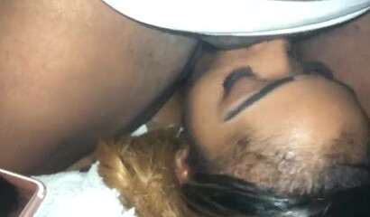 Ebony dykes enjoy facesitting in this amateur lesbo scene