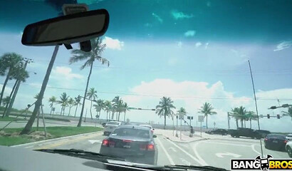 Sexy brunette MILF with tattoos gets banged after blowjob in the car