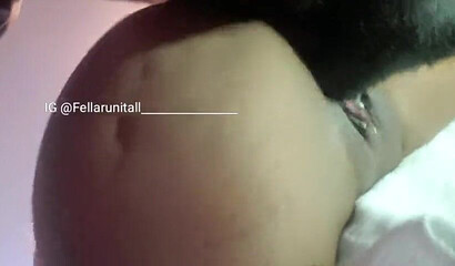 Black amateur hooker squirts while her BF drills her twat