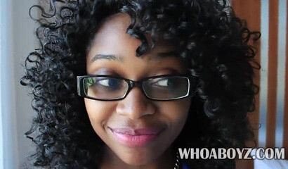 Adorable ebony with glasses and curly hair gets her twat eaten