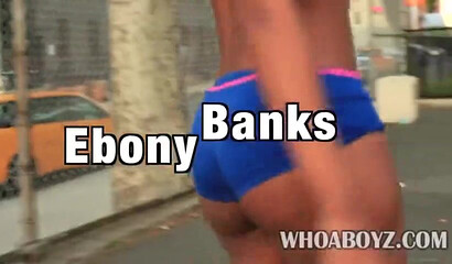 Adorable ebony with glasses and curly hair gets her twat eaten