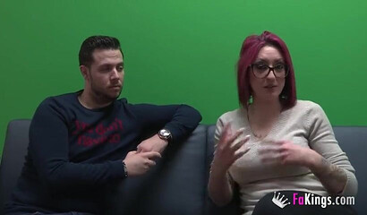 Amateur redhead mom with glasses pleases that big boner