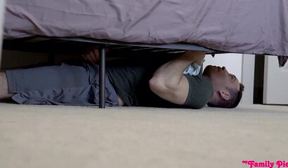 Horny MILF Alexis Fawx enjoys haring stiff knob with teen Alexa Grace