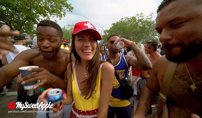 Petite amateur brunette Mysweetapple having fun and riding big dick on vacation