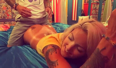 Inked blonde MILF v enjoys in homemade banging with her hubby