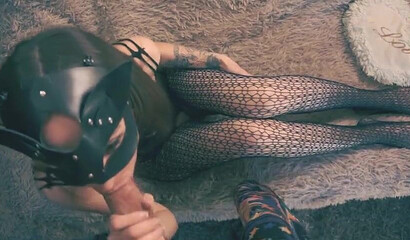 Slutty amateur brunette in lingerie and mask sucking fat cock