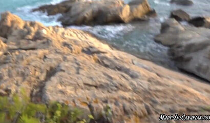 Amateur girl with big tits gets anal banged on the public beach