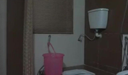 Amateur Indian MILF gets rough throat fucked by a hard dick