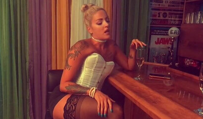 Stepmom in stockings Keri Love riding cock with her perfect round ass