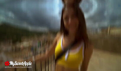 Amateur vixen Mysweetapple has public sex during La Tomatina in Spain