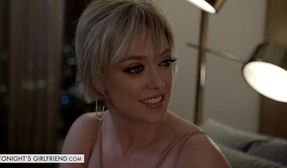 Mature escort Dee Williams gives superb boobjob and screws her rich client