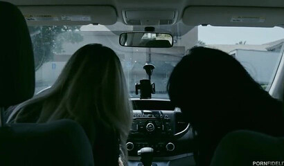 Blonde nympho Jessa Rhodes has sex with her horny boyfriend all over the house