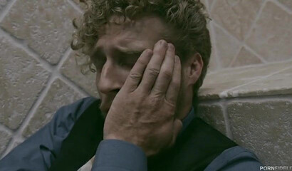 Blonde nympho Jessa Rhodes has sex with her horny boyfriend all over the house