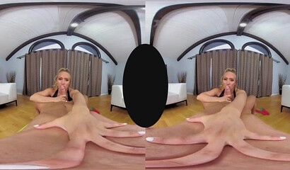 Big ass blonde AJ Applegate gets her leggings ripped during intense VR cock ride