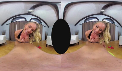 Big ass blonde AJ Applegate gets her leggings ripped during intense VR cock ride