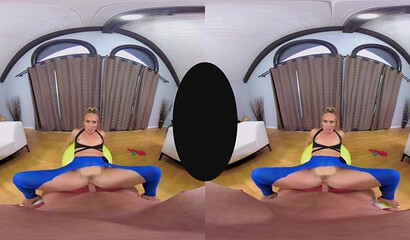 Big ass blonde AJ Applegate gets her leggings ripped during intense VR cock ride