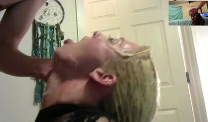 Blonde thot deepthroating and blowing dick in homemade oral action