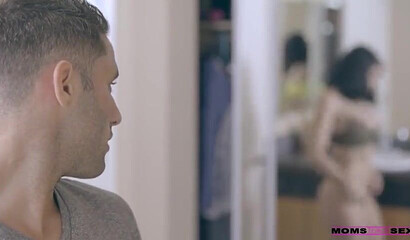 Mom with perky boobs Jaclyn Taylor takes student's cock from behind